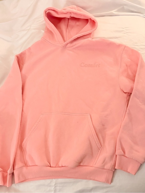 Comfrt Tops - Pink Comfort Embroidered Hoodie